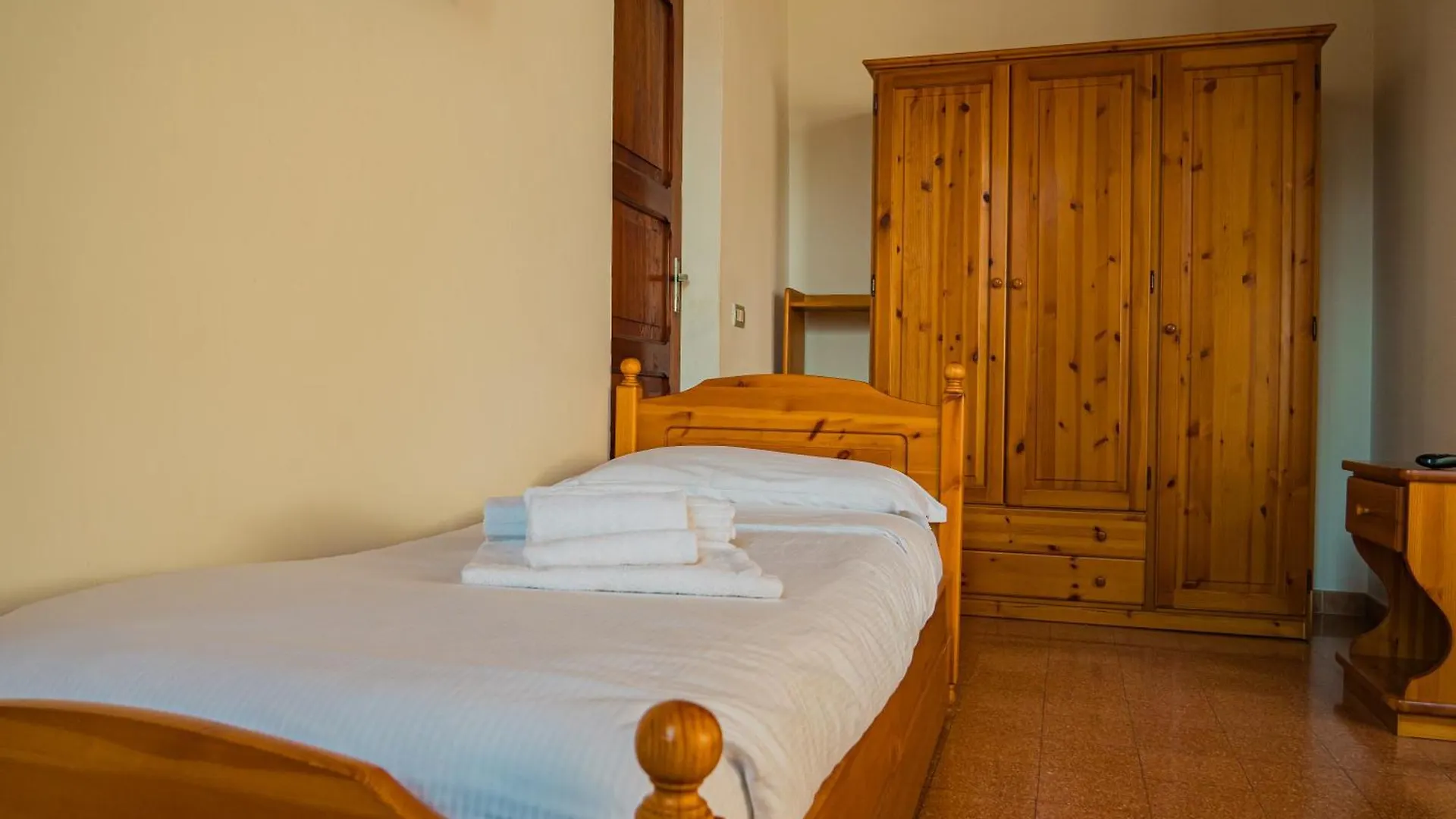 Bed & Breakfast B&B Villa Erika Lugo  Italia