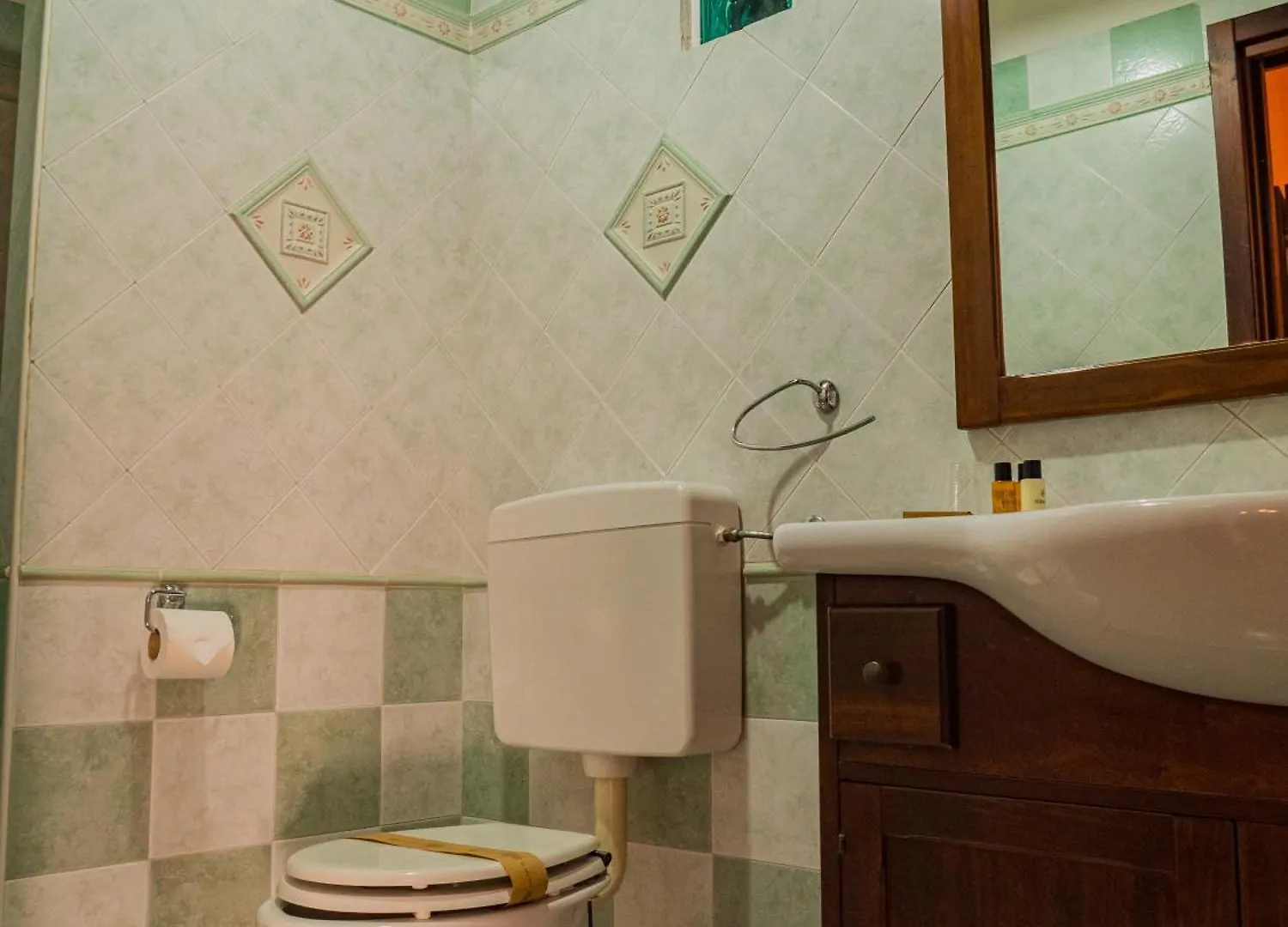 Bed & Breakfast B&B Villa Erika Lugo